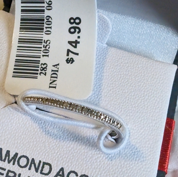 Natural Diamond ring, sterling silver, SS I3/I-J band/ size 7 - Picture 4 of 8